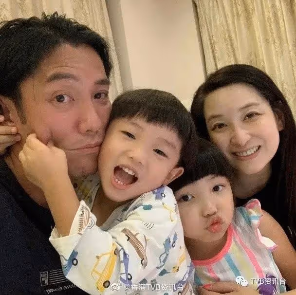 靠譚俊彥遷就!好爸爸張頴康偷時間接女放學
