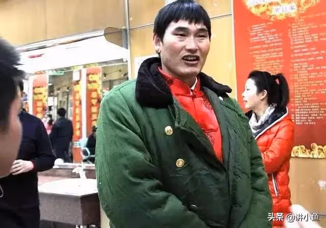 導演谷傳民狀告朱之文碰瓷陳亞男,這波流量蹭的絕
