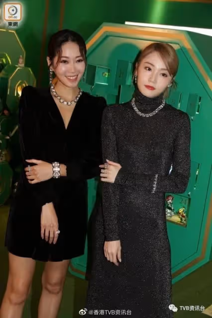 TVB小花曬一家「五」口全家福!Yanny爆隊友懷女怪自己蠢