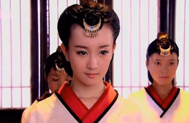 於正捧紅的8位女星:三位離婚,林心如跟他鬧掰,張檬因整容後悔