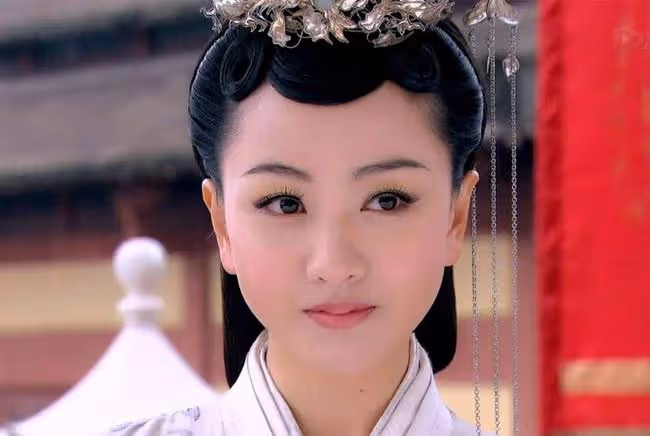於正捧紅的8位女星:三位離婚,林心如跟他鬧掰,張檬因整容後悔