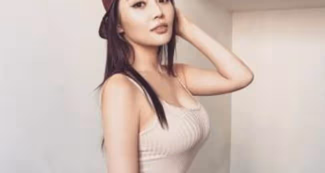 酒醉我渾身燥熱,醒來後發現我睡了前男友的表哥,還挺享受