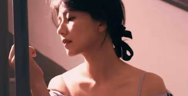 「這麼饞我身子？」，相親後，我急切地把他按在車裡去扯他的衣服