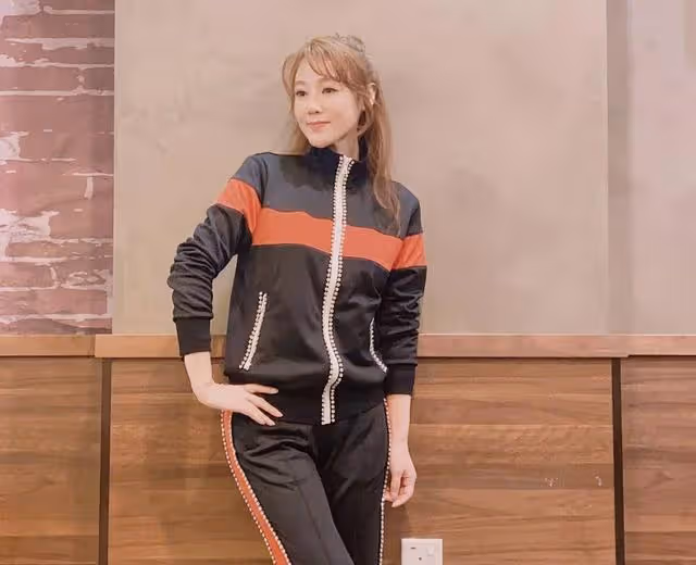 50歲TVB美魔女渴望演女主，至今單身未婚，自曝身邊很多追求者