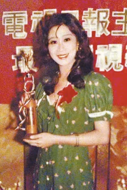 70歲戲骨拒拍TVB劇,雙方曾合作22年,直言以前拍港劇是沒法挑