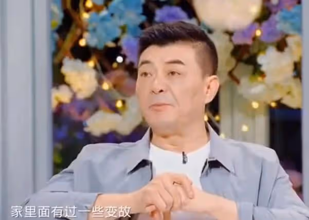 演員秦海璐:孕期忍痛照顧婆婆,讓喪子婆婆不再流淚,你還有我們