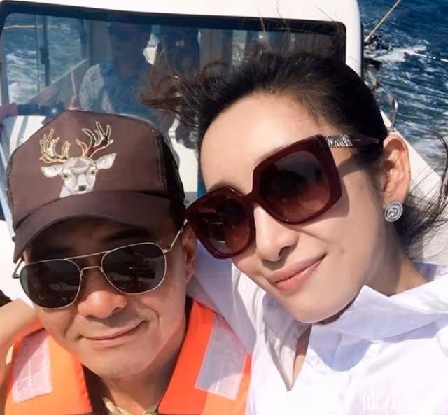 演員秦海璐:孕期忍痛照顧婆婆,讓喪子婆婆不再流淚,你還有我們