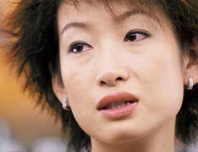 演員秦海璐:孕期忍痛照顧婆婆,讓喪子婆婆不再流淚,你還有我們