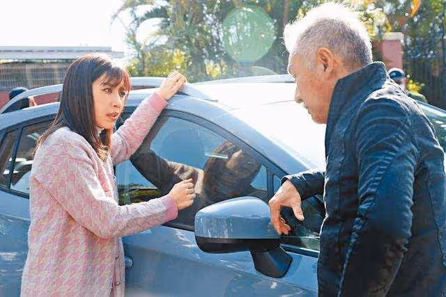 轉苦情路線?TVB花旦新劇演柔軟人妻經歷喪夫之痛,常遭父親虐待
