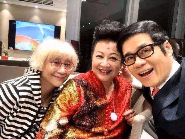 70歲「萬朱莎華」拒絕回TVB拍劇,多年投資有道,獨居2500尺豪宅