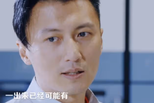 網友怒斥內娛明星老的不講老德,丑的不講丑德,話雖難聽但挺犀利