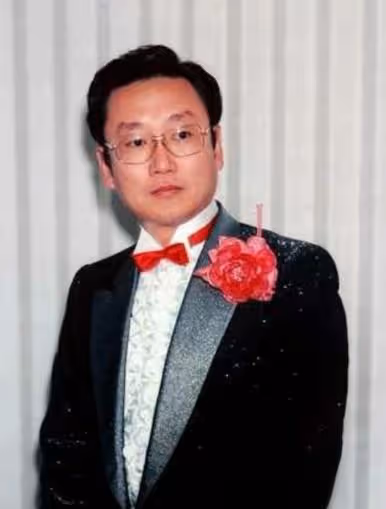 蔣大為移居海外後花光積蓄,被敲詐90萬,拚命奔波竟是為了女兒
