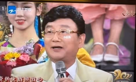 蔣大為移居海外後花光積蓄，被敲詐90萬，拚命奔波竟是為了女兒