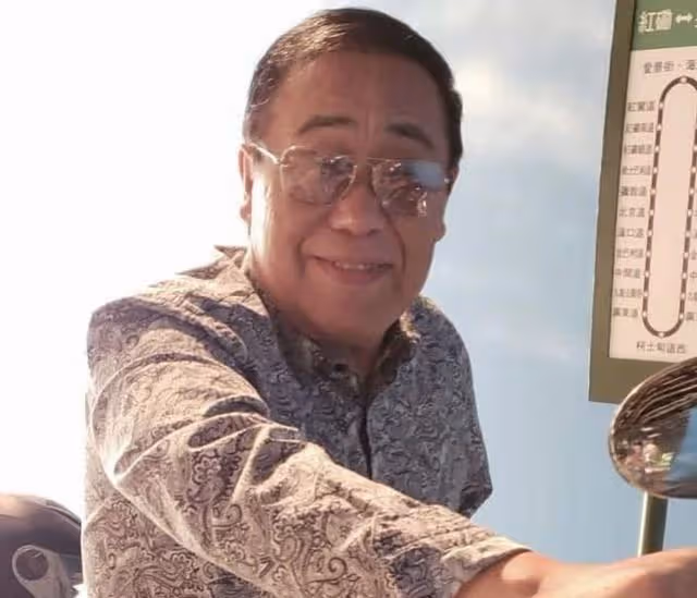 又走一個!TVB著名綠葉宣布離巢,服務公司超30年被「炒魷魚」