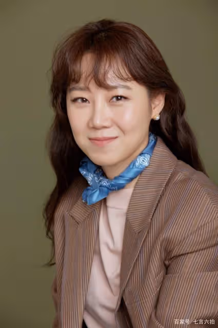 和青梅竹馬分手，10年戀愛終成朋友，41歲的孔孝真還好有棟九層樓