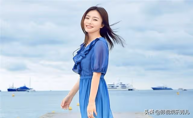 人氣超高的女孩,如今已經逆襲,迎來了事業的第二春