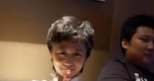 13年前著名主持人魏笑,新婚24小時離世,16號結婚17號婚禮變喪禮