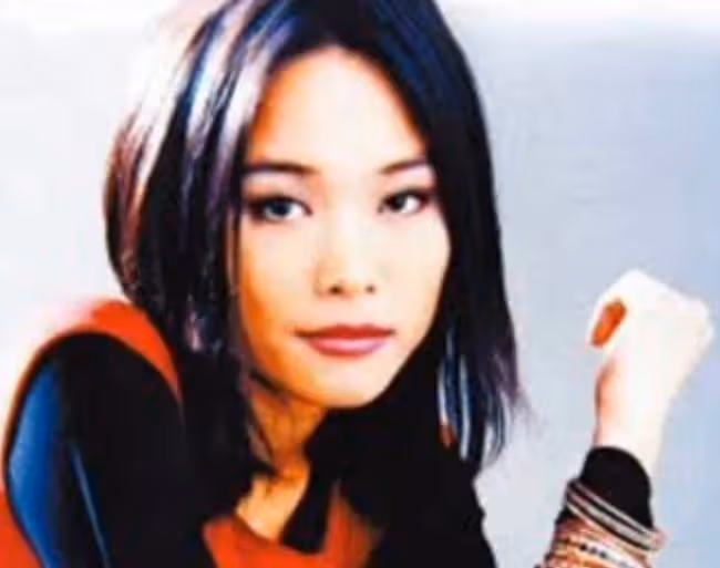 47歲許美靜復出樂壇!曾被稱為「小王菲」,卻因感情問題精神異常