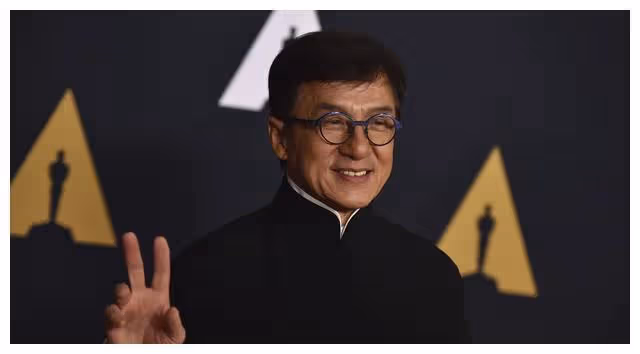 天價片酬都請不動!香港知名老戲骨拒絕與成龍合作,二人疑似不和