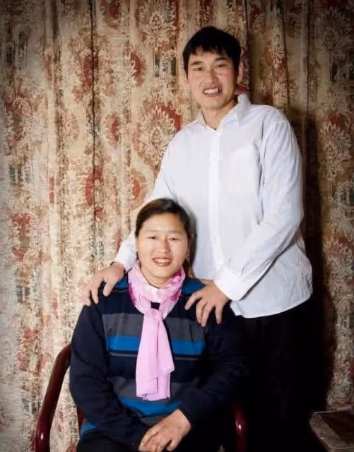 「大衣哥」朱之文該給兒子朱單偉娶啥樣的媳婦?