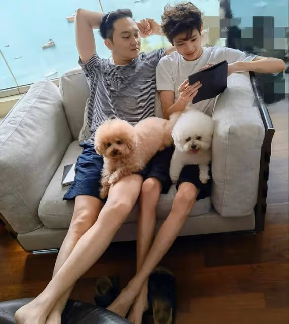 兒子發言惹爭議,袁詠儀深夜道歉澄清:我們一家愛國愛港