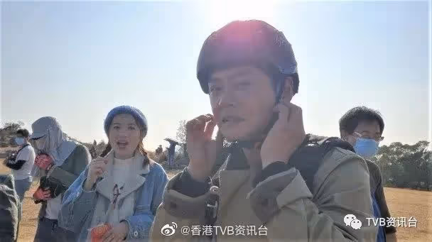 閉上雙眼豁出去！畏高張振朗處男第一飛