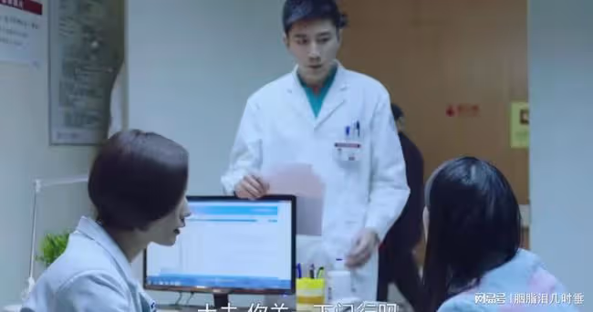 老公不在家，兒媳婦肚子疼，到醫院一檢查懷孕了，又被綠了