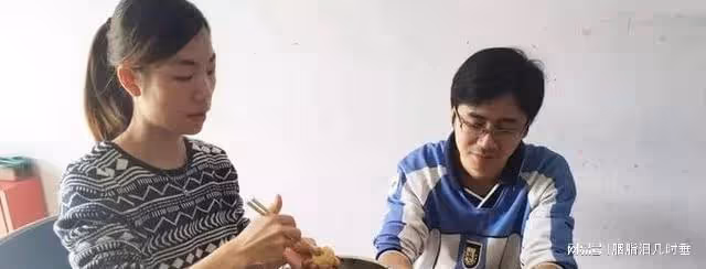 第一次在娘家過年,給父母買了1台洗衣機,老公覺得虧了要離婚
