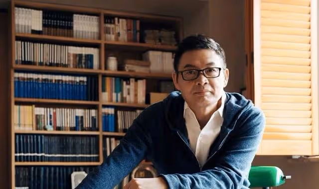 董卿推掉工作,高曉松連夜飛回,莫言:麥家把家底子都抖擻出來了