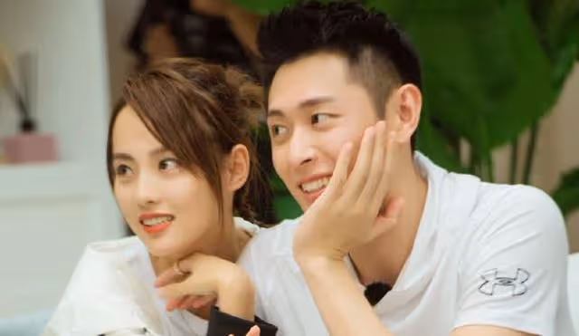 張嘉倪買超婚前協議曝光,為何結婚七年不辦婚禮?撫養權歸屬成謎