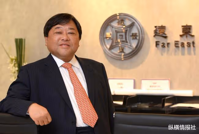 「另類」姐弟二人:弟弟娶姐姐的富豪閨蜜,姐姐卻嫁給普通車手