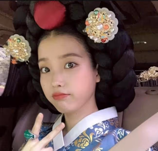 IU的財產有多少？她是如何帶著一家人齊齊整整，重新幸福起來的？