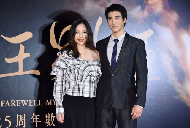 宣布離婚!45歲知名男星承認與老婆夫妻情斷,疑因婆媳關係毀婚姻