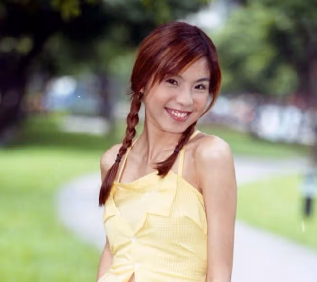 43歲女星轉行當服務員,卻意外受傷失業4個月,坦言想復出娛樂圈