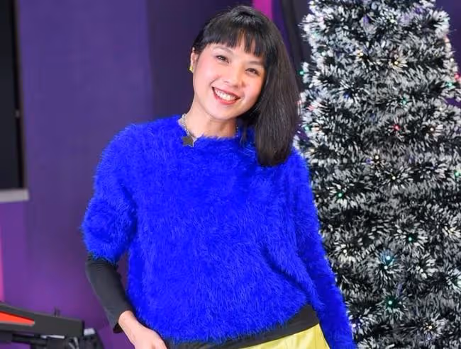 43歲女星轉行當服務員,卻意外受傷失業4個月,坦言想復出娛樂圈