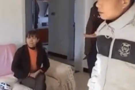 丈夫強行和坐月子妻子發生關係，怒罵妻子：不生孩子，我娶你幹嘛