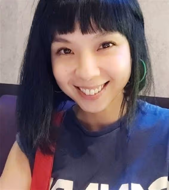43歲女星退圈10年罕曝近況,曾當服務員月薪5000,現因車禍又失業