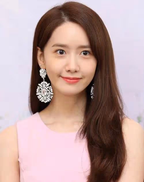 韓國「頂級美人」林允兒，如今31歲