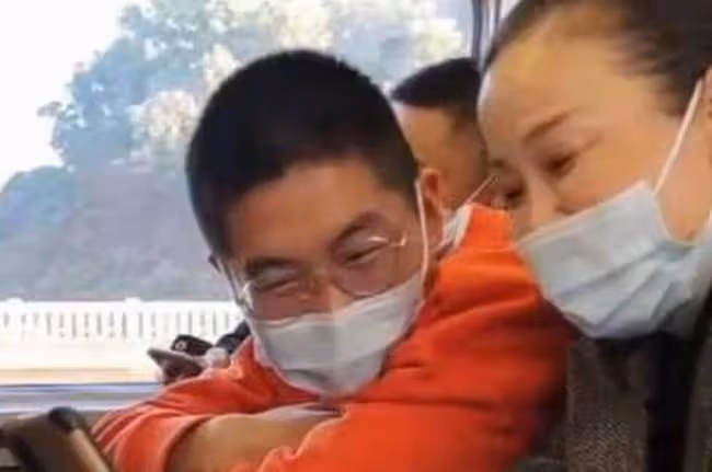 符建濤認親後改回原姓,買家竹籃打水一場空,孫卓卻慘遭網暴