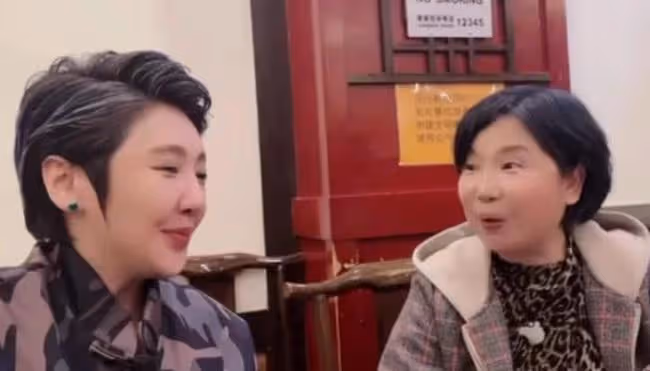 杜新枝發感謝粉絲,與抖神關係進入尷尬境地,選擇了小寶貝和獻春