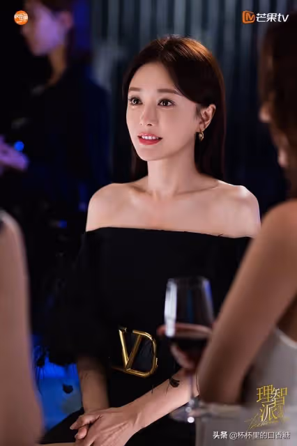 2021受歡迎女主!趙麗穎第七譚松韻第六,景甜沖第三,冠亞軍霸榜