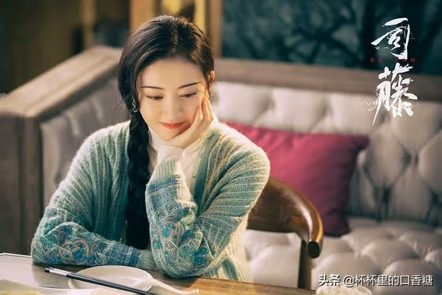 2021受歡迎女主!趙麗穎第七譚松韻第六,景甜沖第三,冠亞軍霸榜