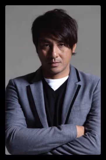 54歲港星承認私藏毒品!因形跡可疑被警方當場抓獲,法官苦心勸告
