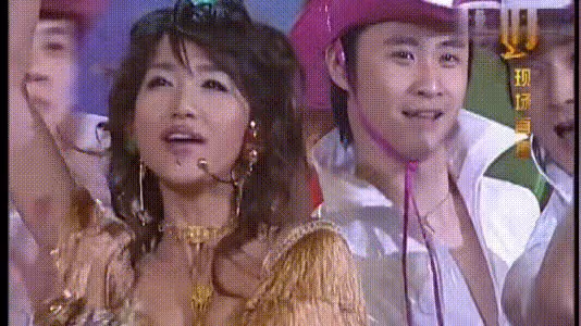 「性感女神」阿朵:為博出位走歪路,錢色兩失才悔悟