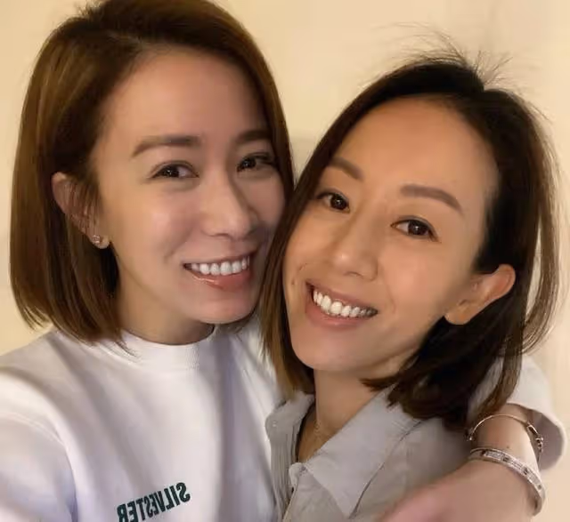 TVB前著名花旦千萬豪宅曝光,再婚嫁小8歲鮮肉男神,懷二胎近半年