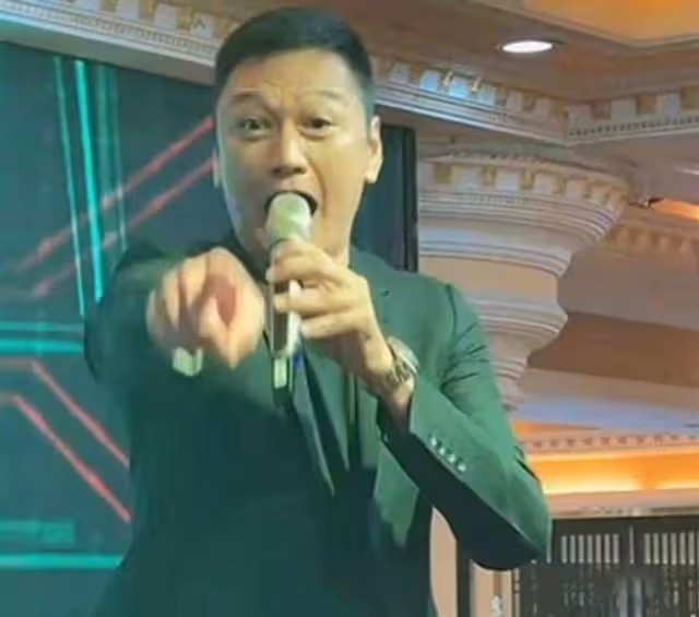 因《倒轉地球》爆紅！前TVB知名男星商演不停，首回應高額出場費