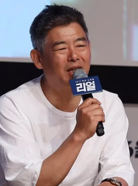 韓劇好爸爸專業戶，成東日全憑演技，他從沒有體會過父愛