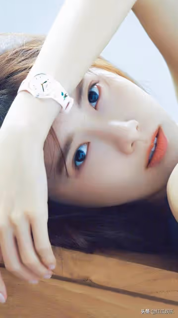 少女時代的夢幻佳人，三十而已，林允兒依然絢麗奪目