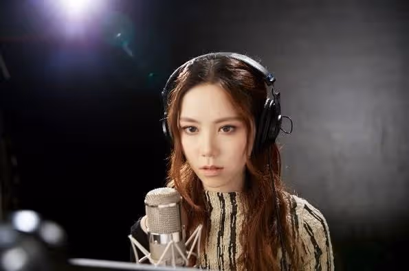 鄧紫棋被曝與男友魏駿傑分手,新曲歌詞疑暗指男方是「雙面人」