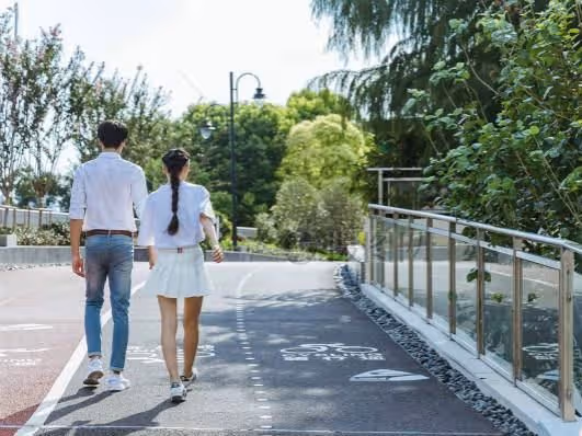 前女友家要15萬彩禮,我選擇分手,三年後偶遇前女友,我哭了